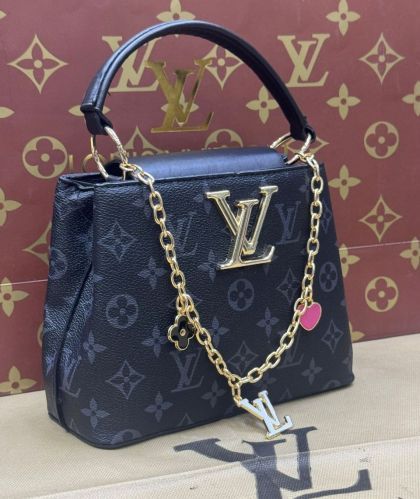 ✅️ Кожена чанта