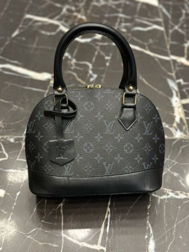 ✅️  Кожена чанта