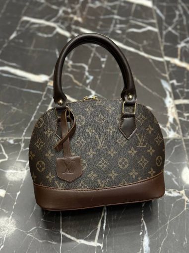 ✅️  Кожена чанта