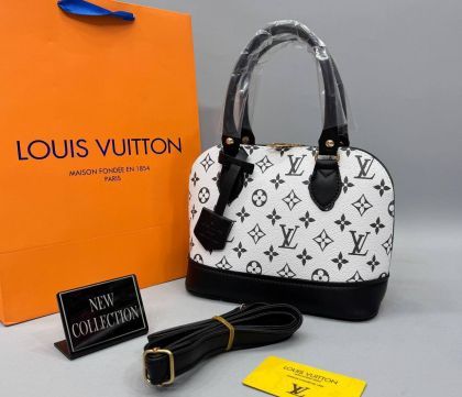 ✅️  Кожена чанта