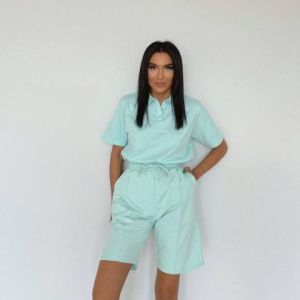 Дамски комплект тениска с къси панталонки