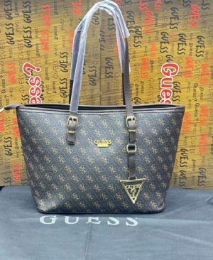 ✅️  Кожена чанта