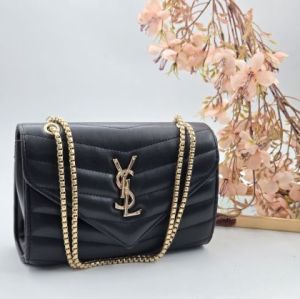 ✅️  Кожена чанта