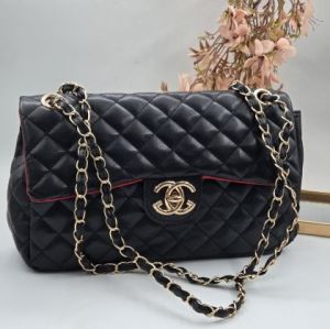 ✅️  Кожена чанта