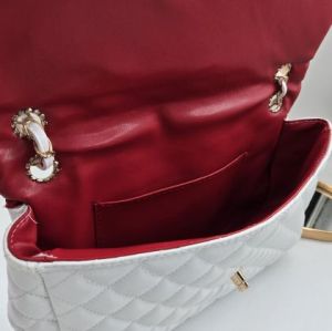 ✅️  Кожена чанта