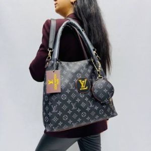 ✅️ Дамска чанта с портмоне