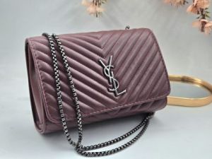 ✅️  Кожена чанта