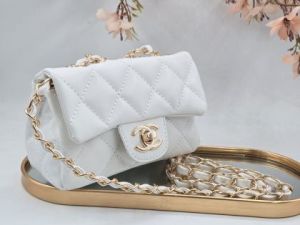 ✅️  Кожена чанта